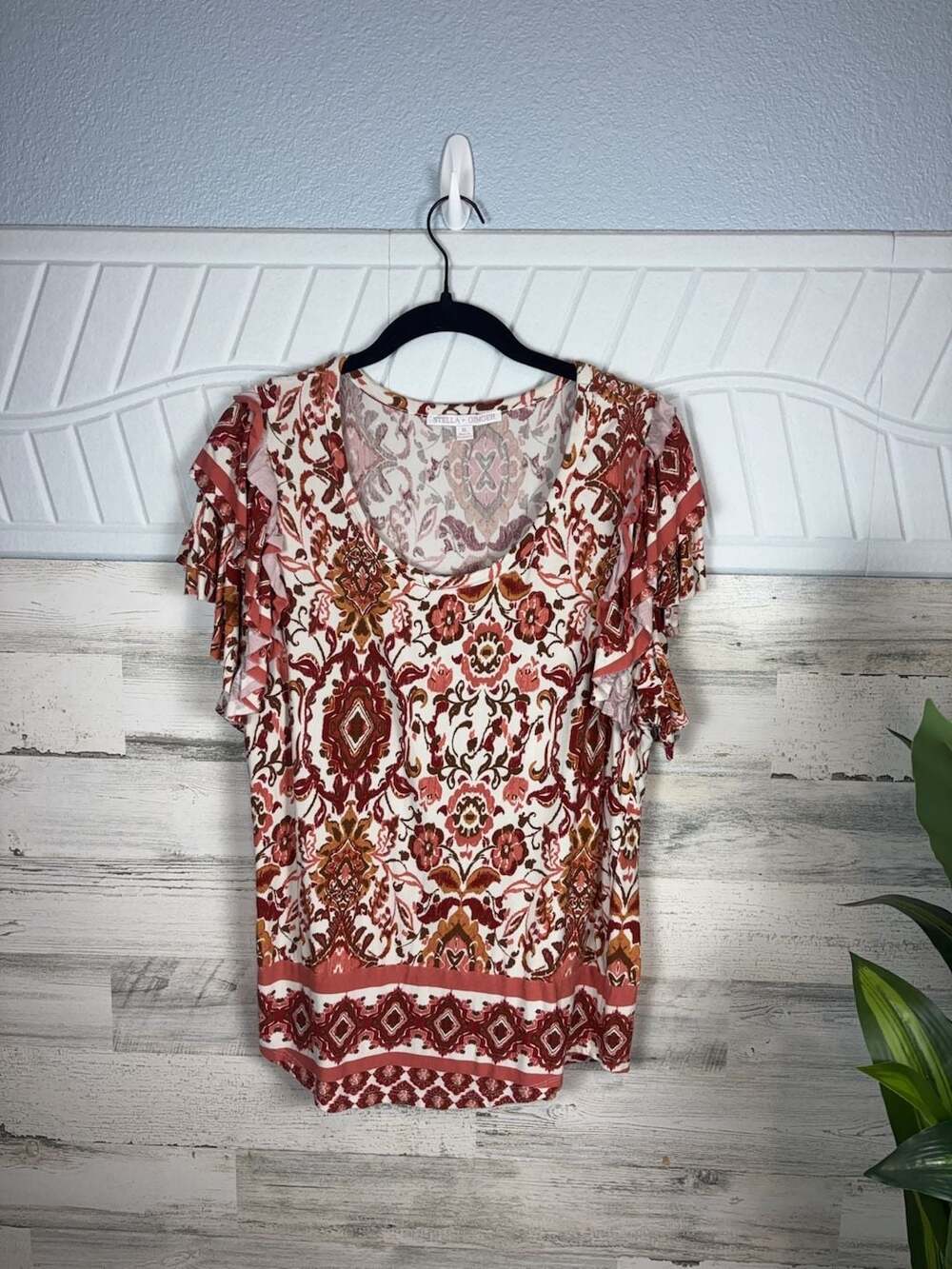 Stella + Ginger Floral Print Ruffle Sleeve Top XL